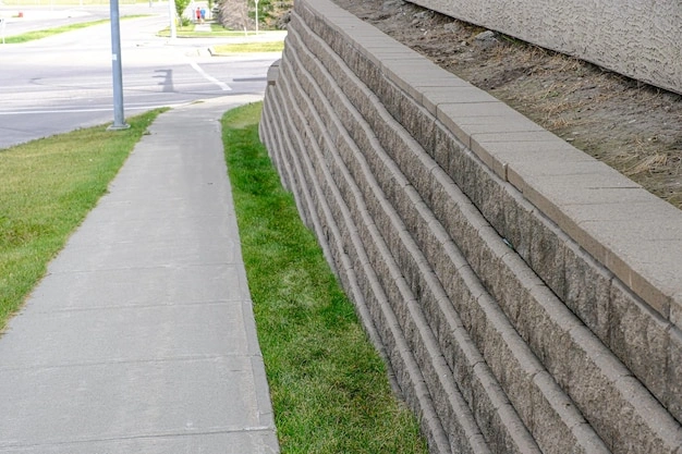 Retaining Wall Installation project details for Portland, Oregon